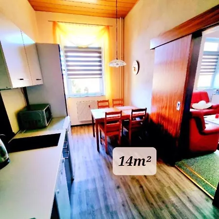 Blick Apartment *
